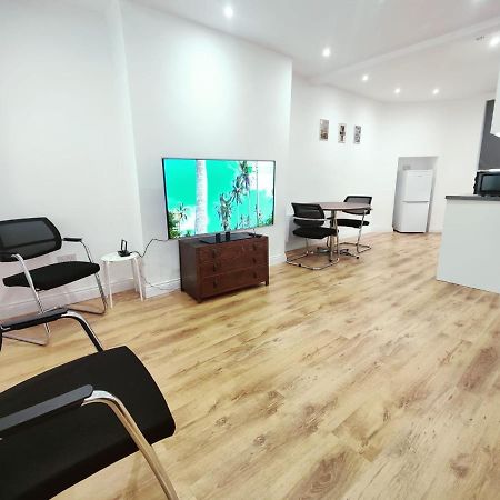לונדון 3 Bed Flat Close To Liverpool St & Brick Lane מראה חיצוני תמונה